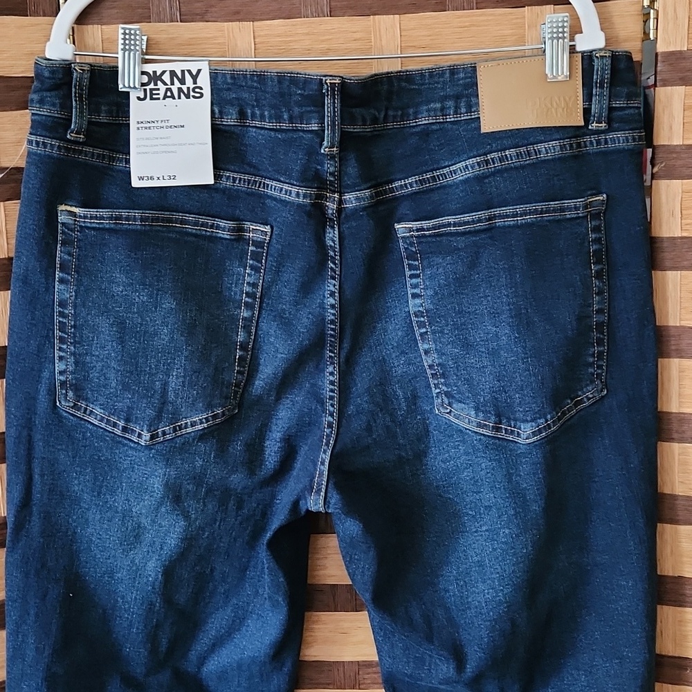 NWT! DKNY Mercer Skinny Fit Jeans